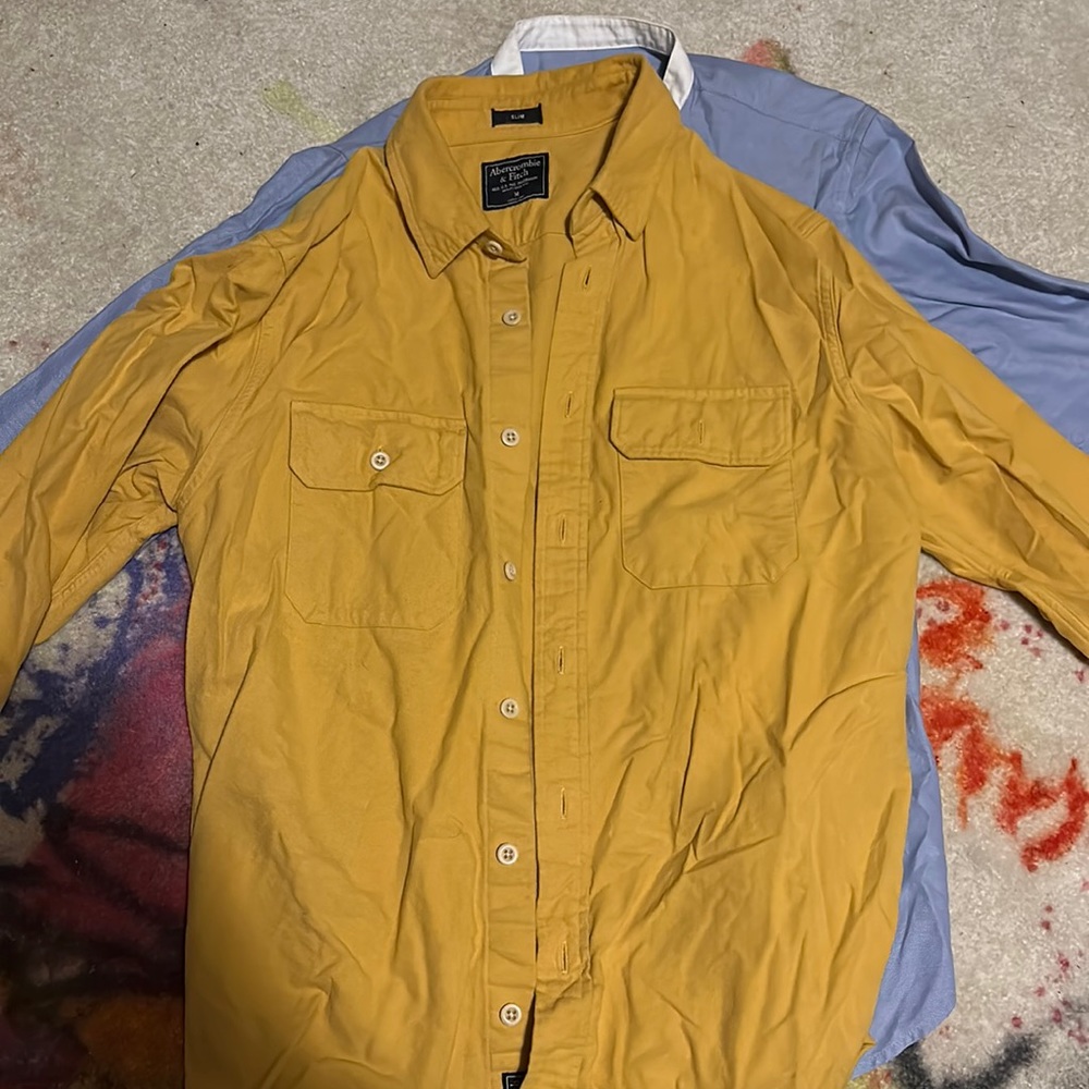 Medium flannel button up shirt